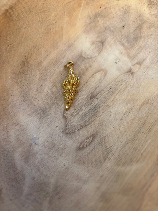 Gold Ocean whisper Seashell