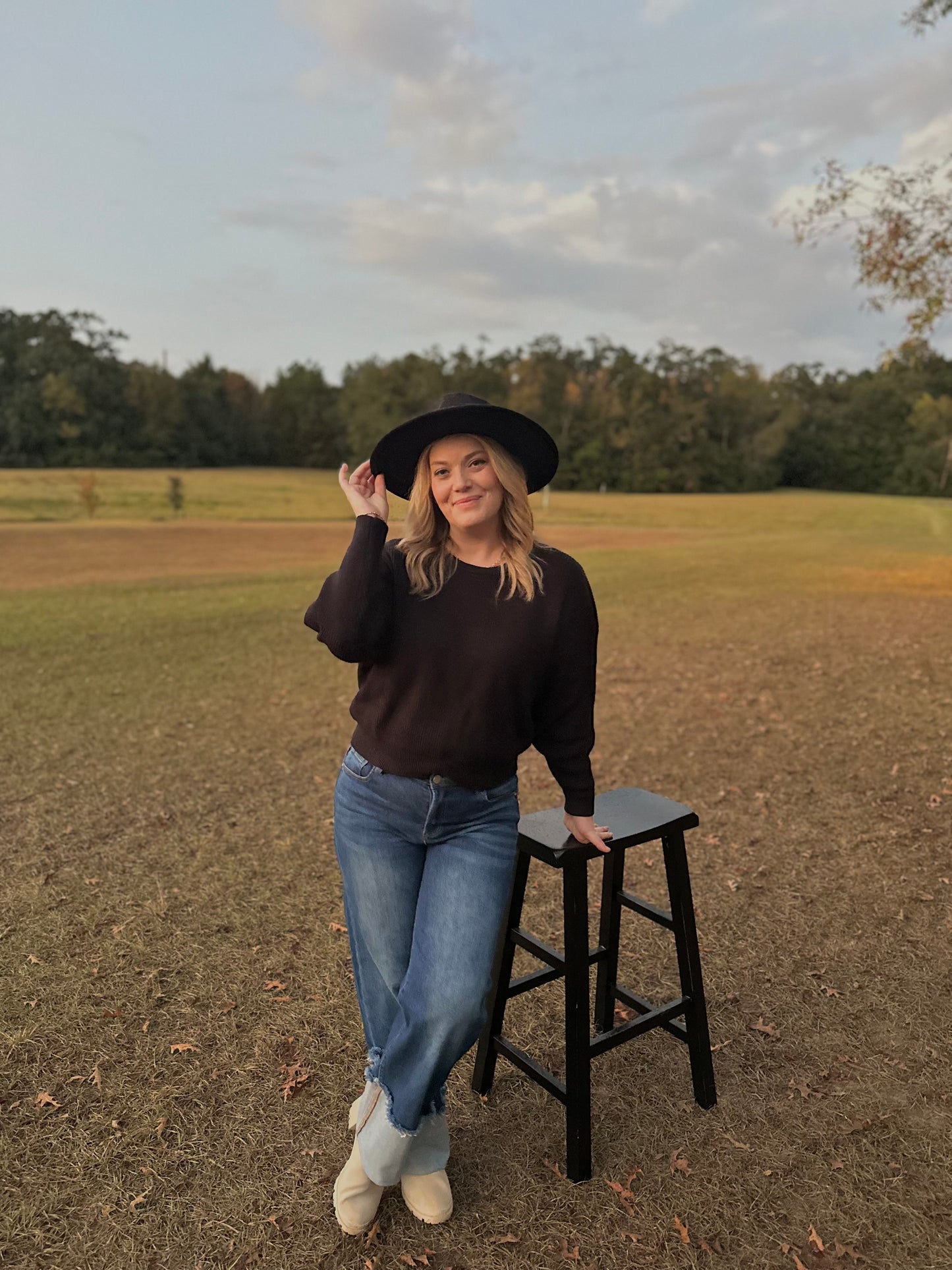 So Delightful Wide cuffed Jeans