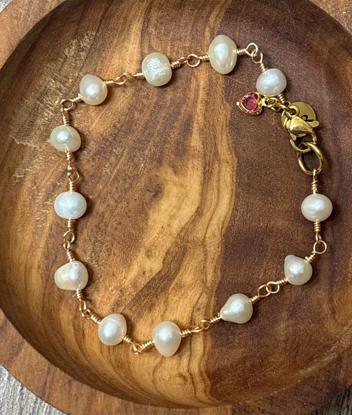 Pearl bracelet charm bar